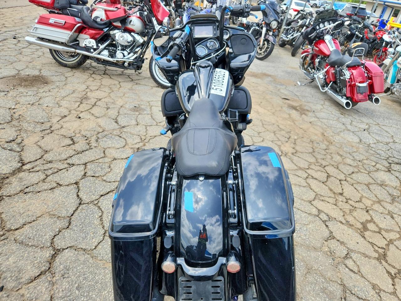 2018 HARLEY-DAVIDSON FL