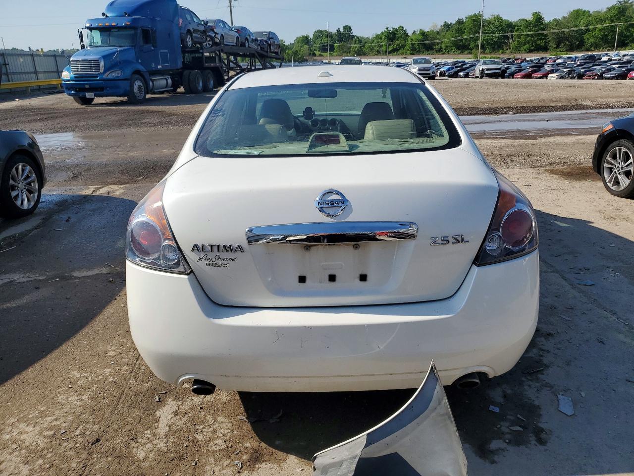 2010 NISSAN ALTIMA