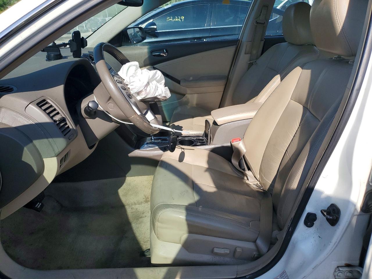 2010 NISSAN ALTIMA