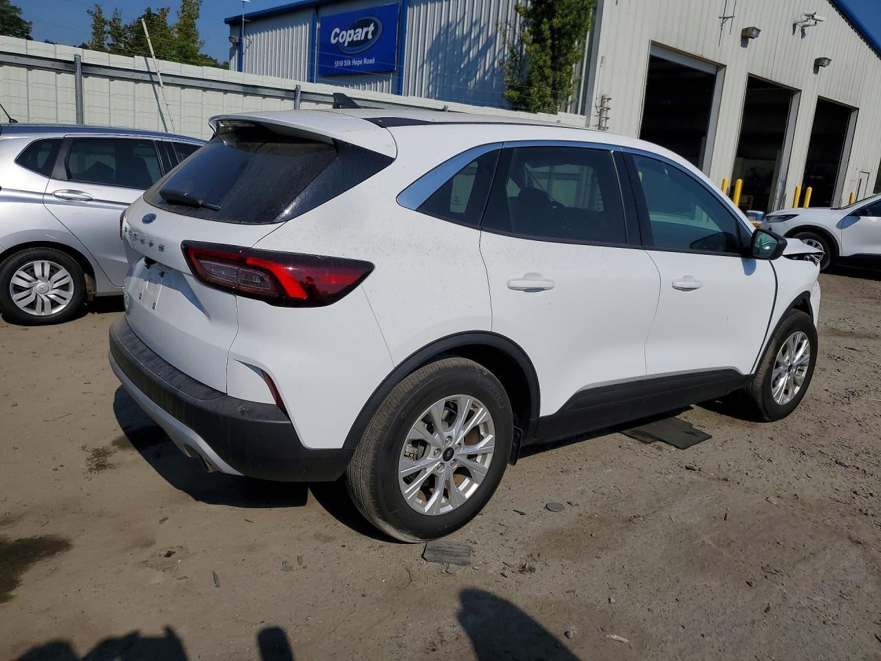 2024 FORD ESCAPE