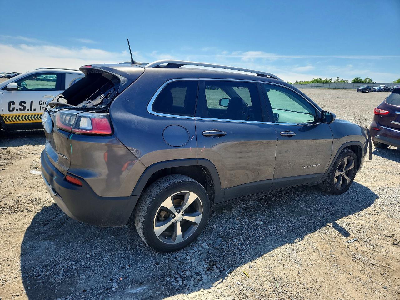 2019 JEEP CHEROKEE