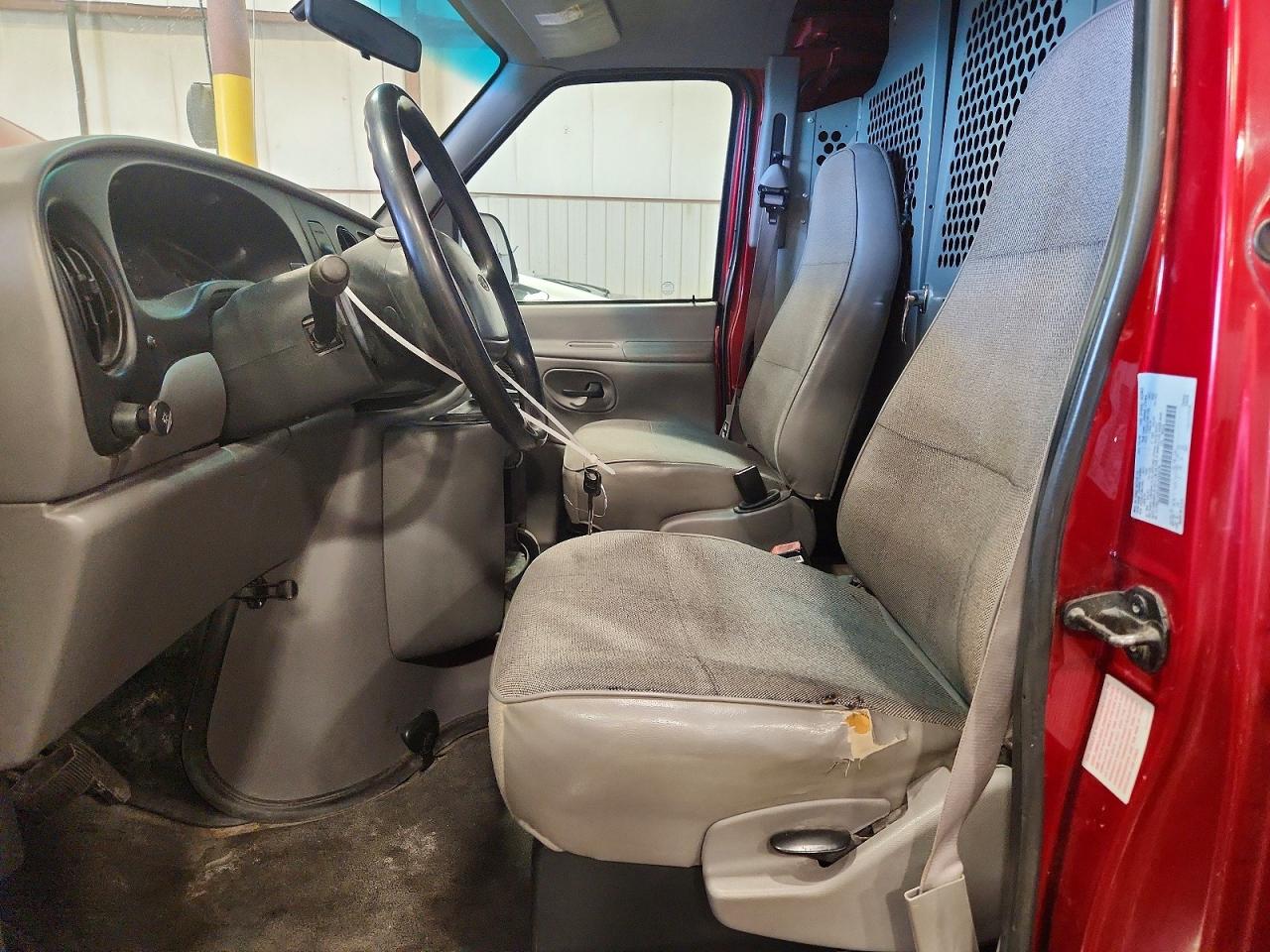 1999 FORD ECONOLINE