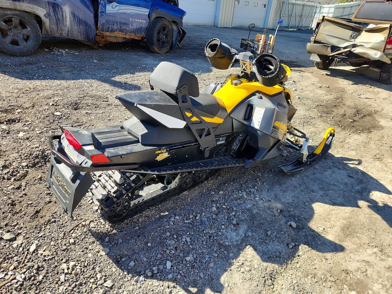 2012 SKI-DOO