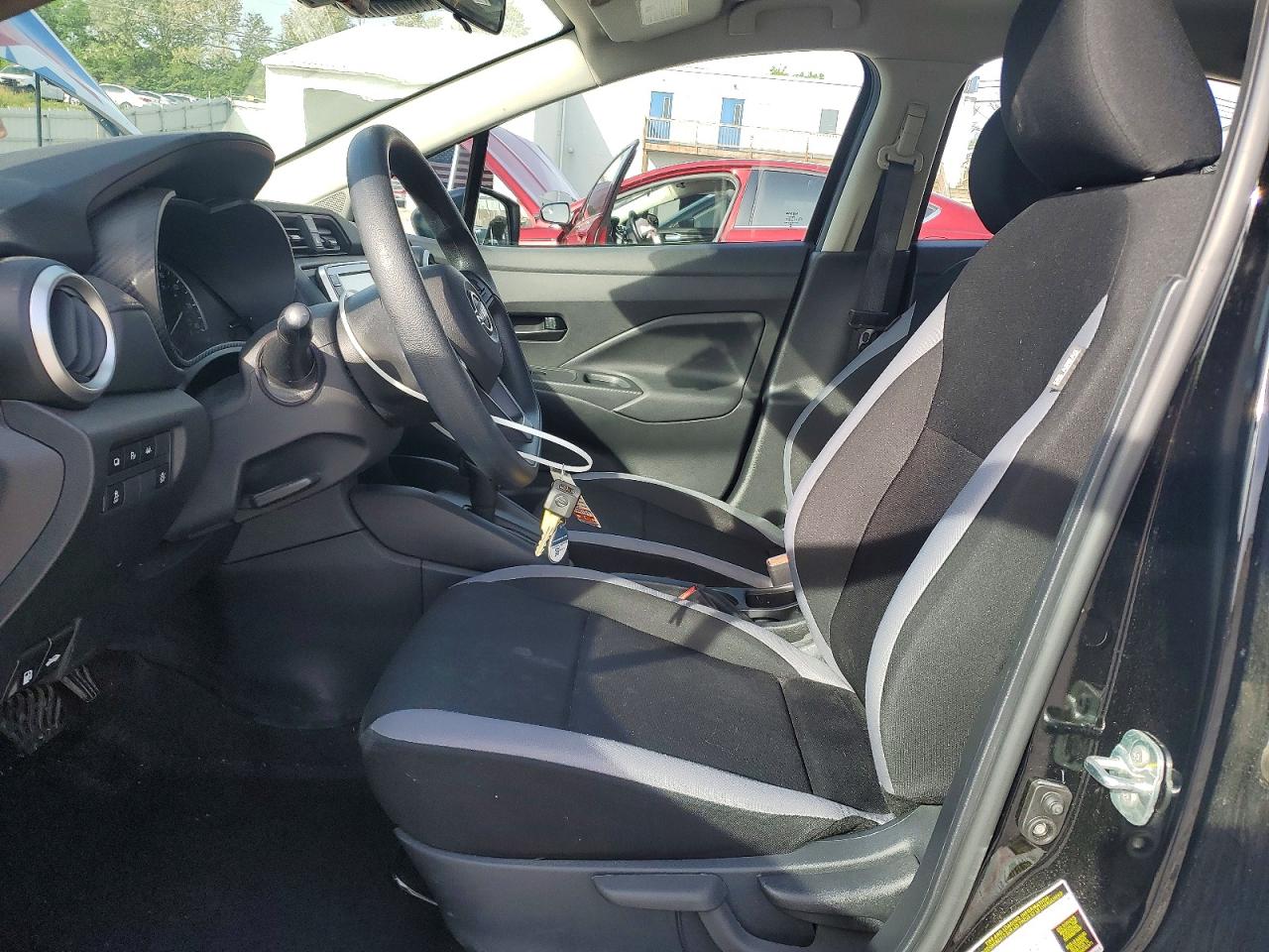 2025 NISSAN VERSA