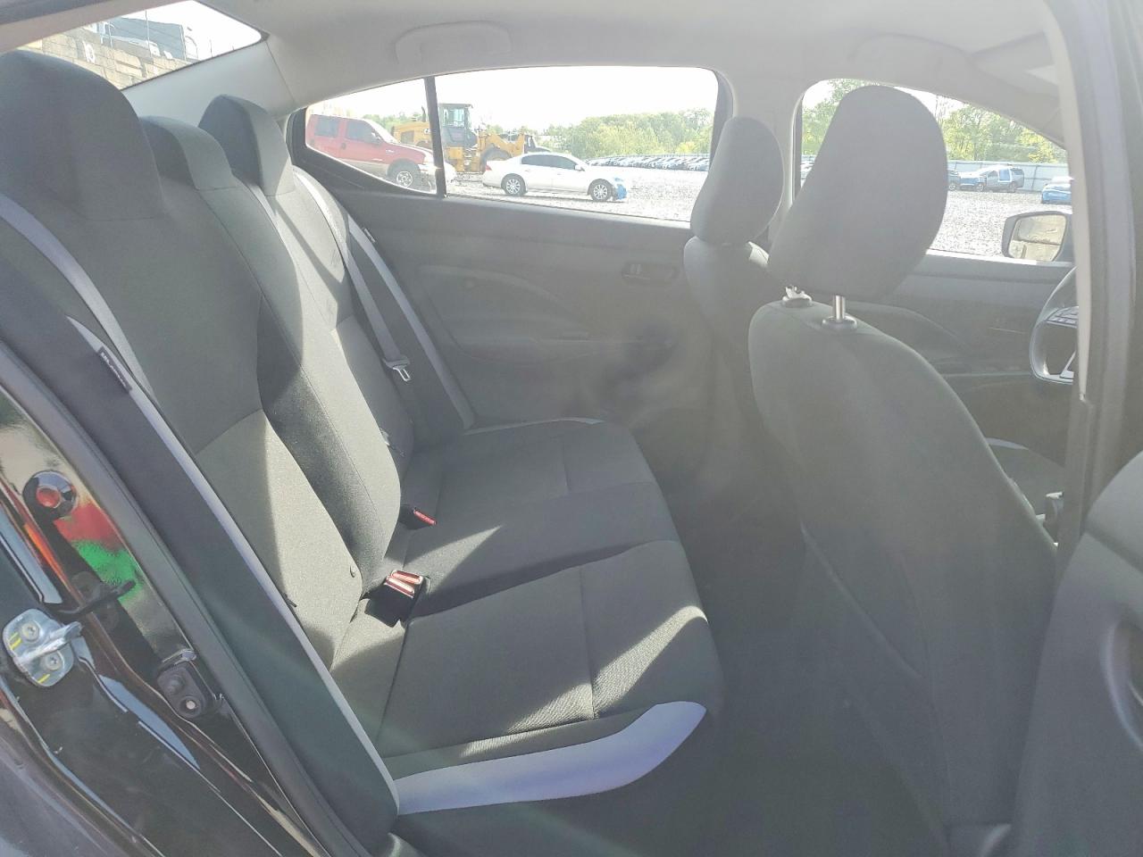 2025 NISSAN VERSA