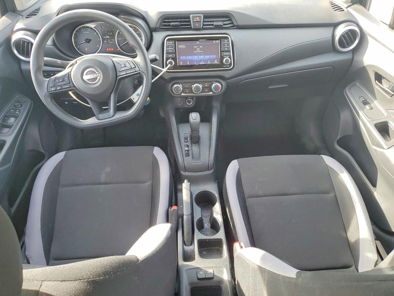 2025 NISSAN VERSA