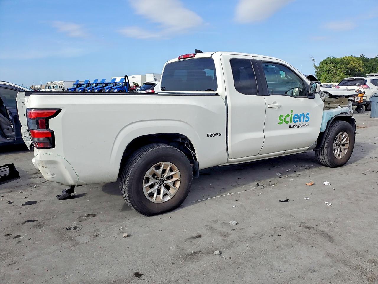 2024 NISSAN FRONTIER