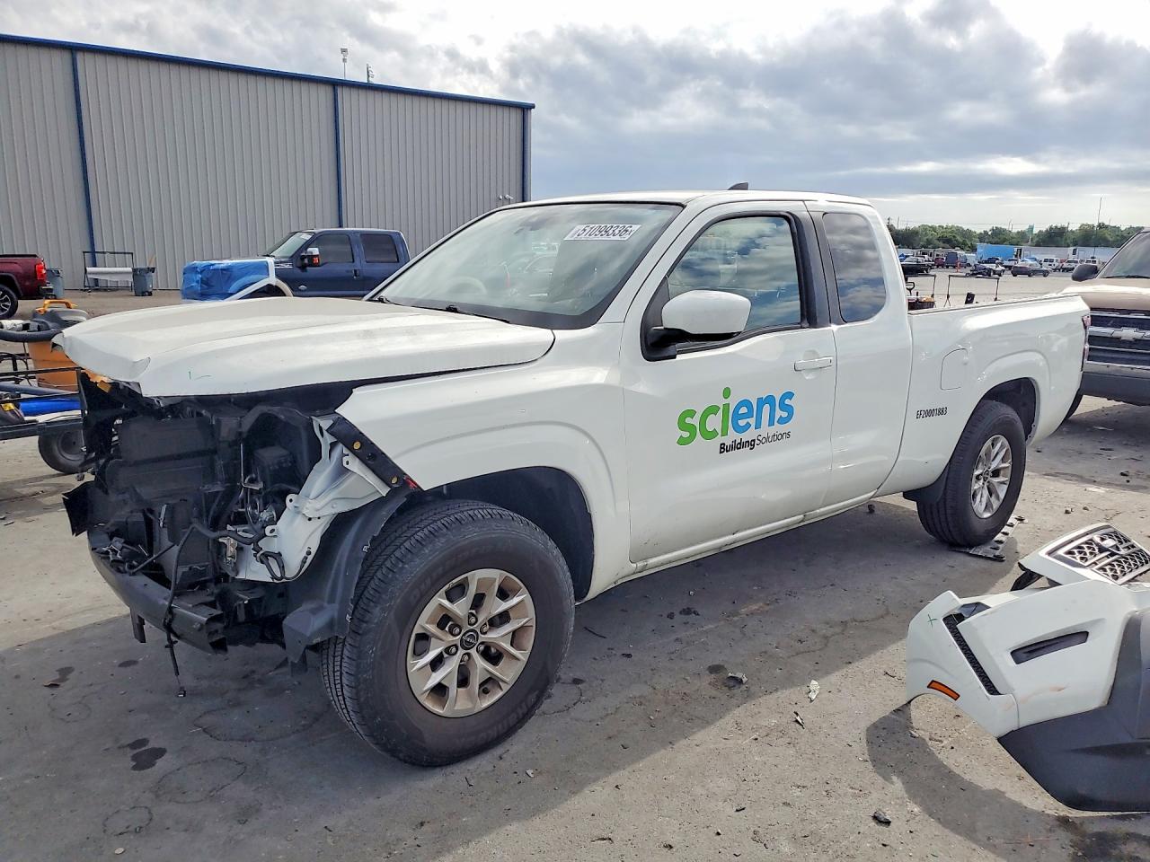 2024 NISSAN FRONTIER