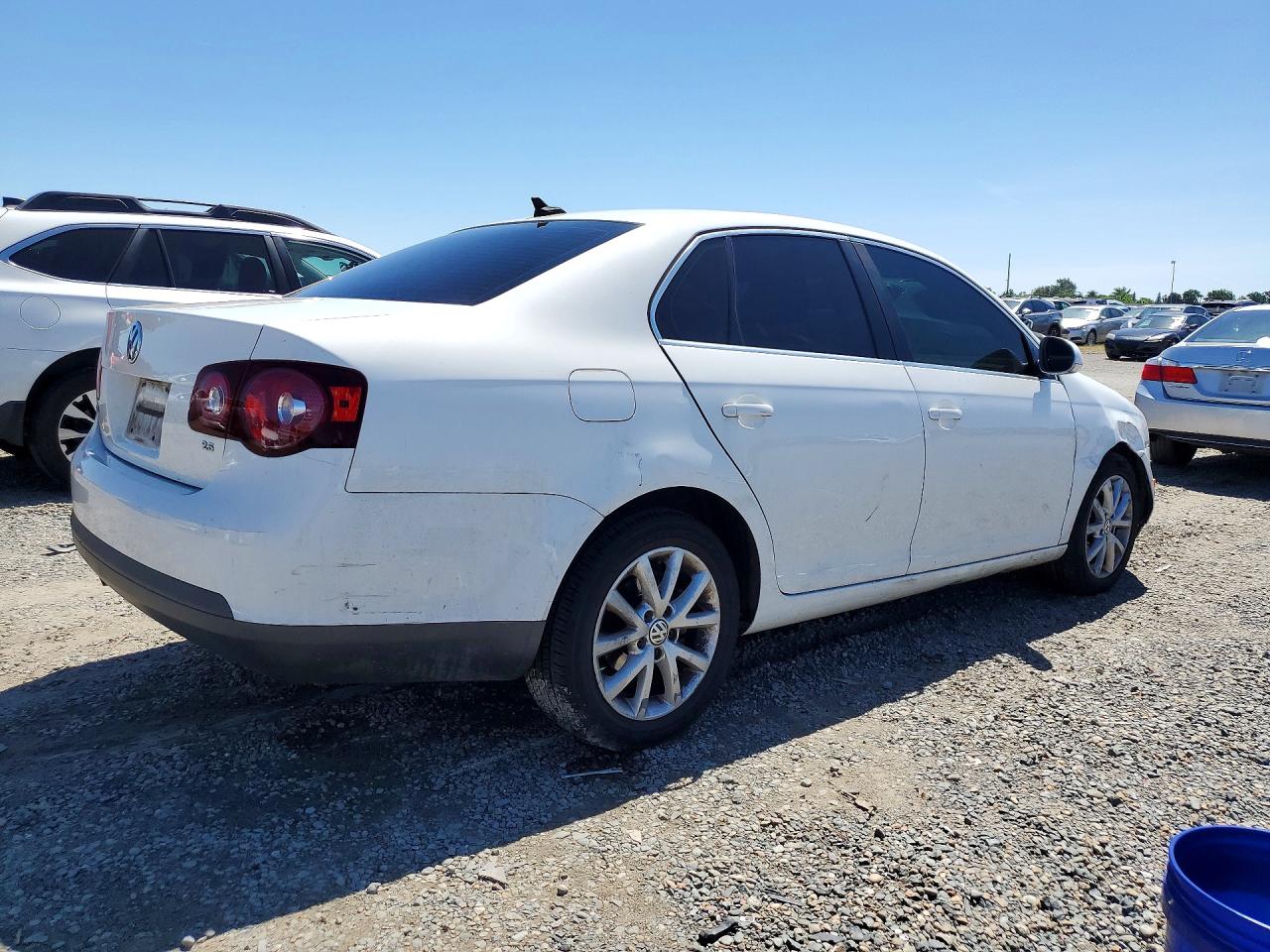 2010 VOLKSWAGEN JETTA