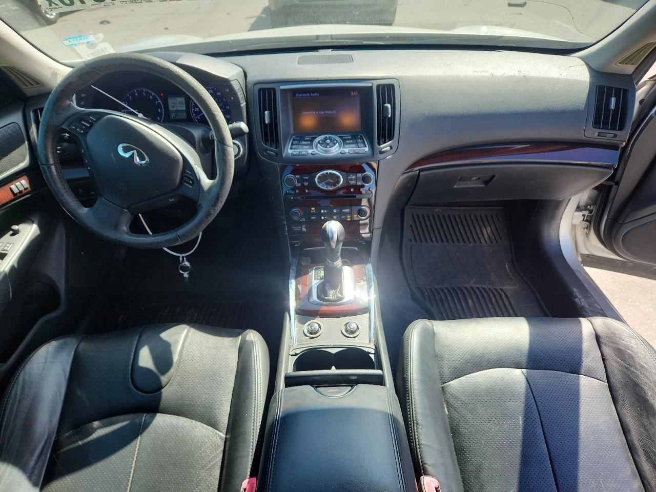 2013 INFINITI G37