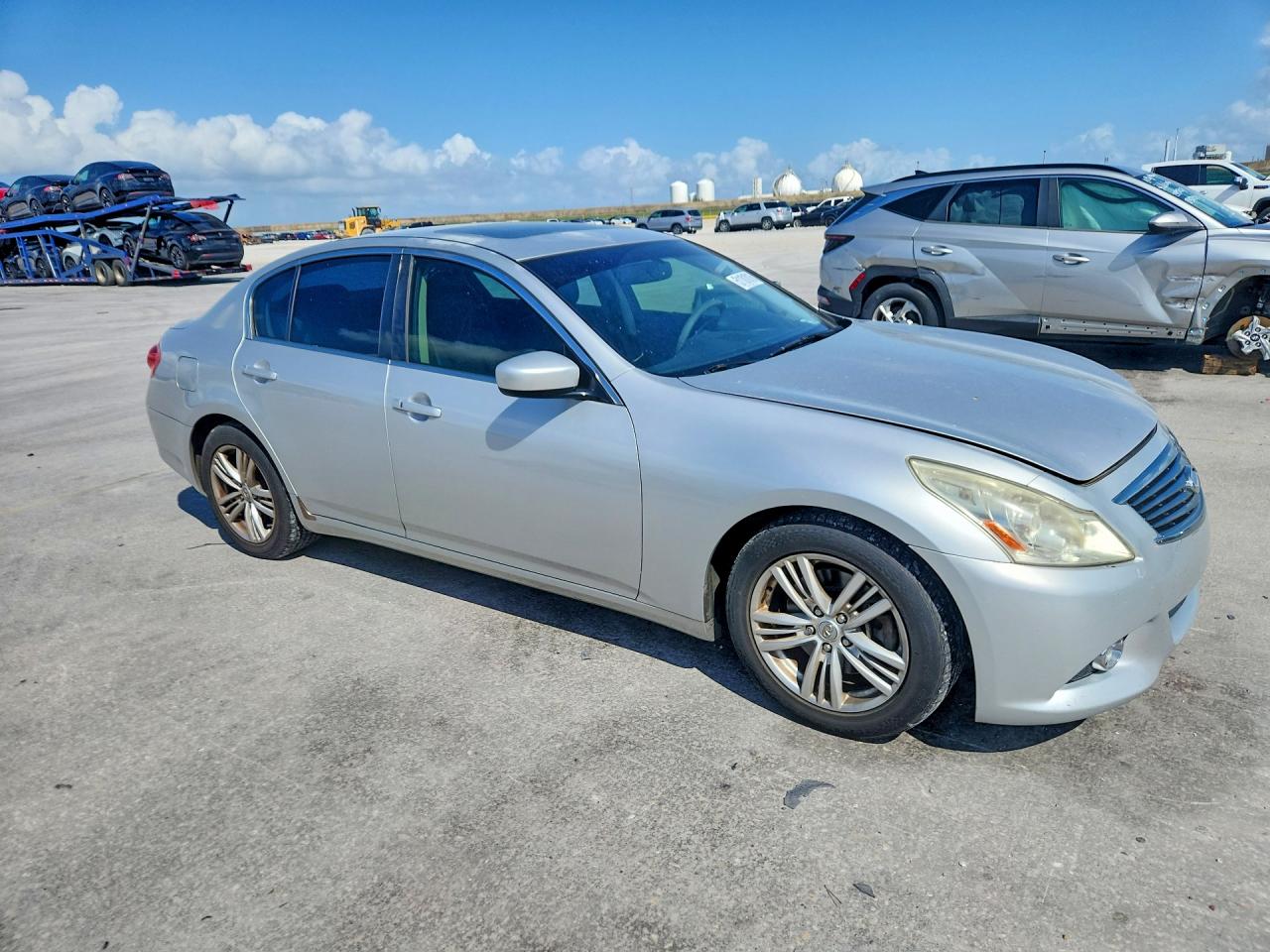 2013 INFINITI G37