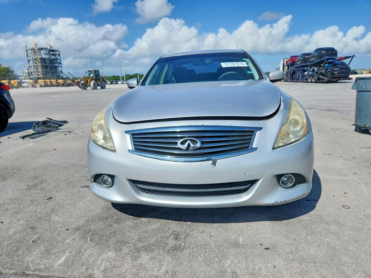 2013 INFINITI G37