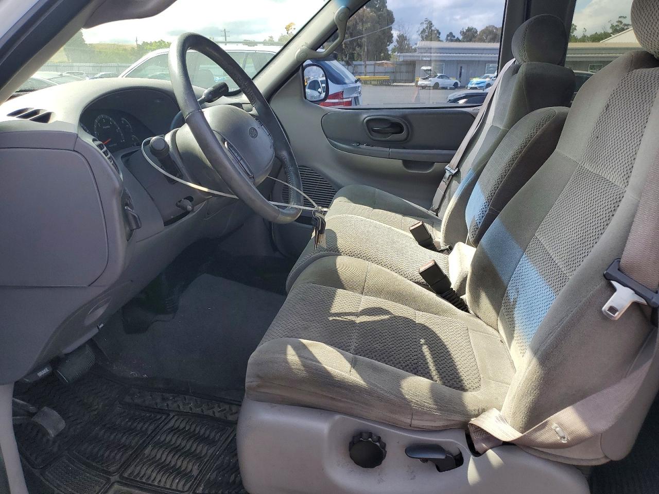 2001 FORD F150