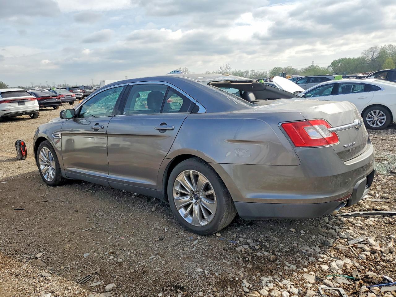 2012 FORD TAURUS