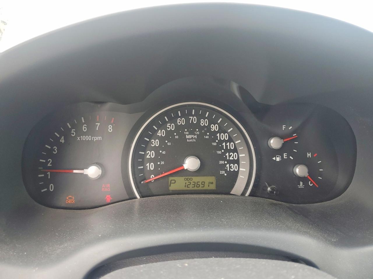 2010 KIA SEDONA