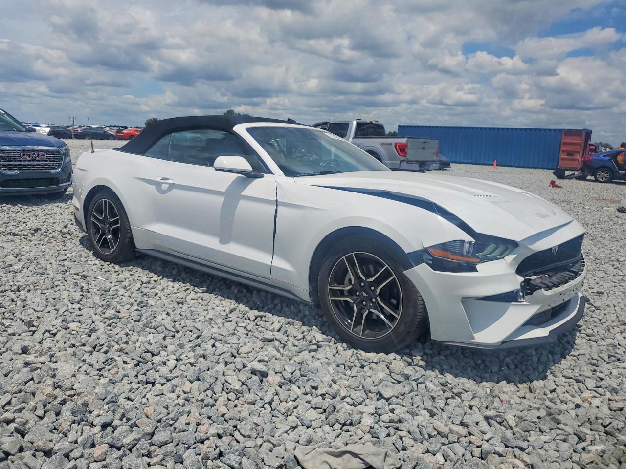2023 FORD MUSTANG
