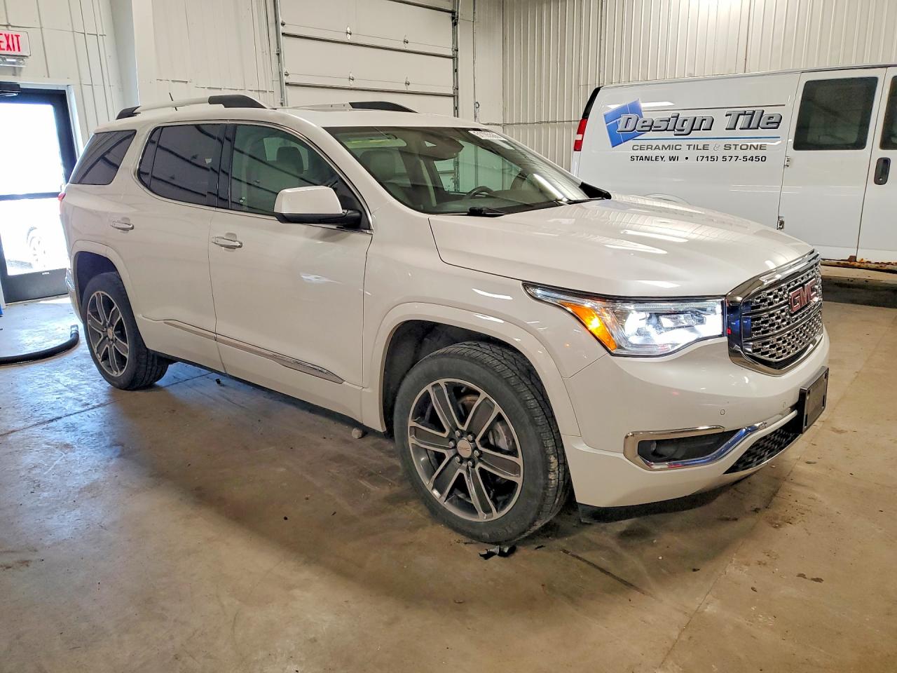 2017 GMC ACADIA DEN
