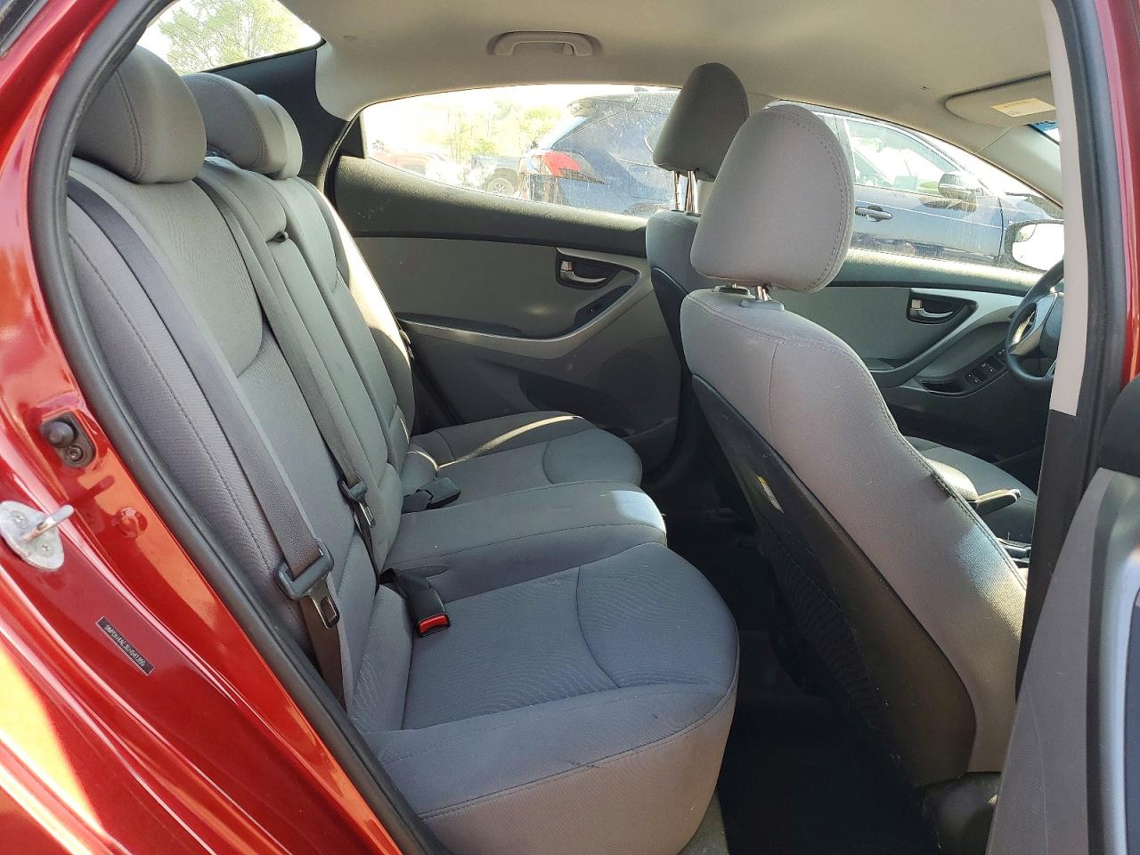 2014 HYUNDAI ELANTRA