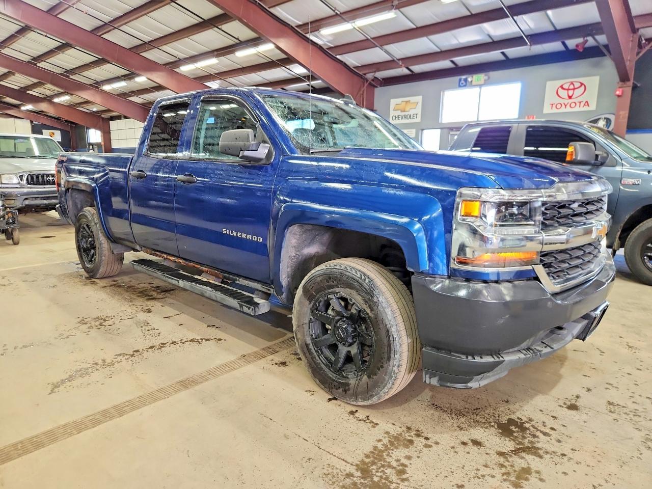 2017 CHEVROLET SILVERADO