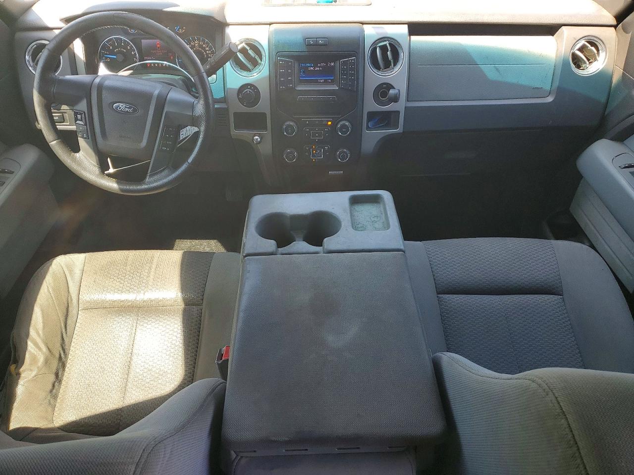 2013 FORD F150