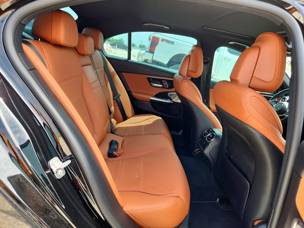 2025 MERCEDES-BENZ C-CLASS