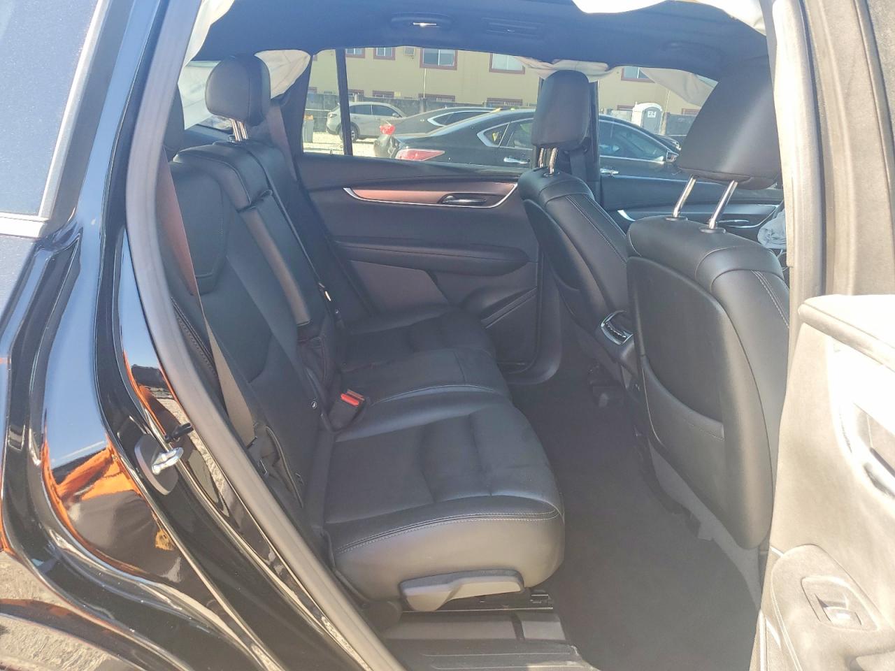 2021 CADILLAC XT6