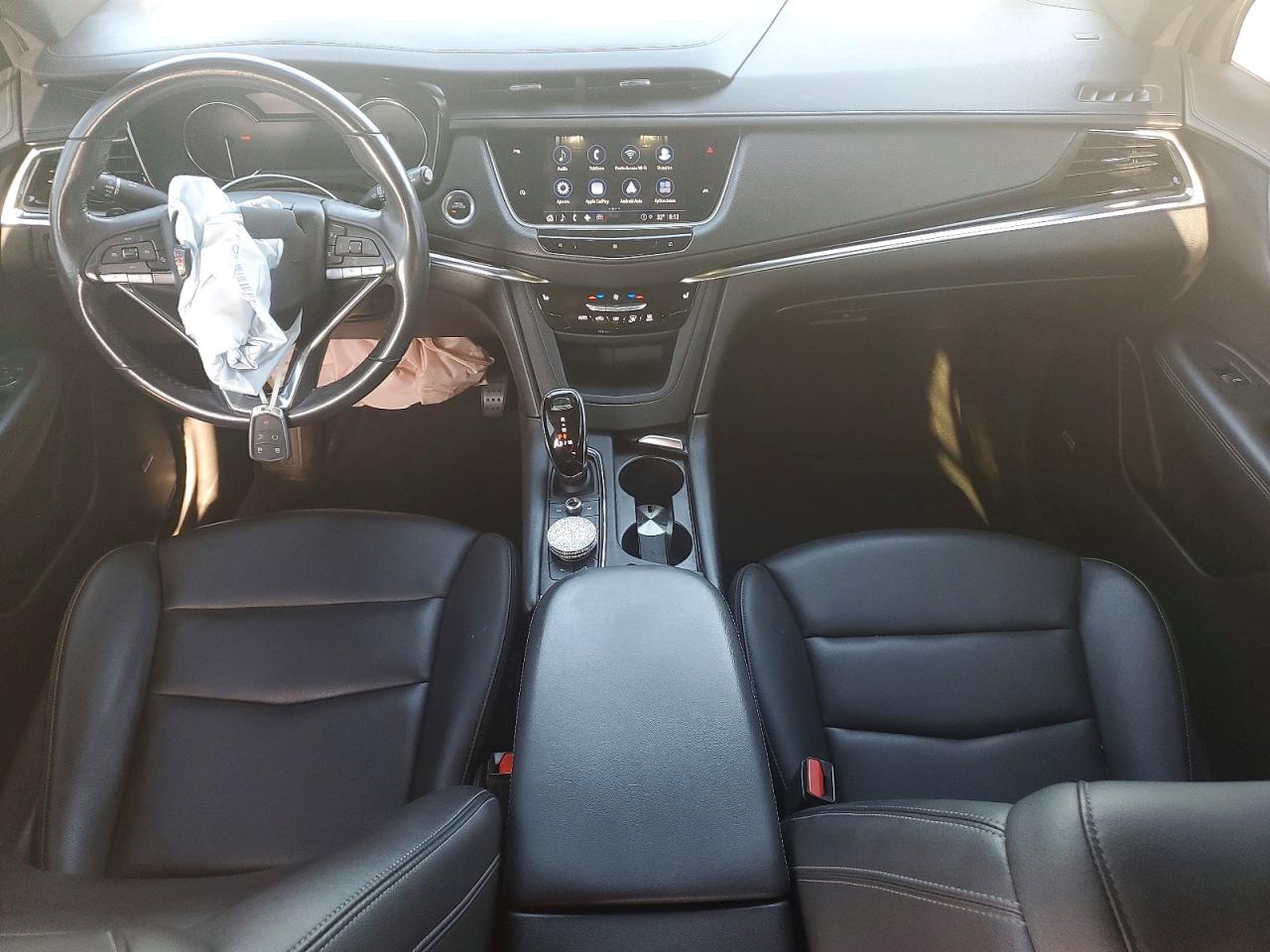 2021 CADILLAC XT6