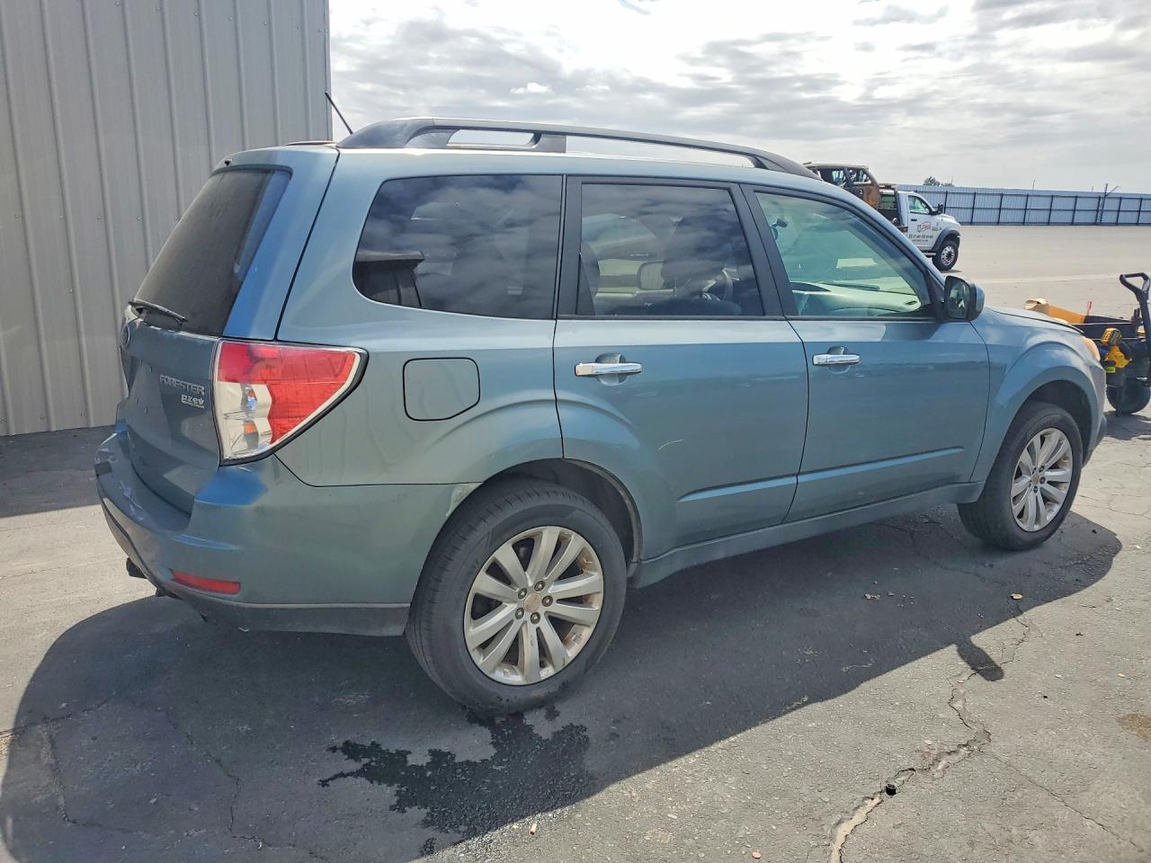 2013 SUBARU FORESTER