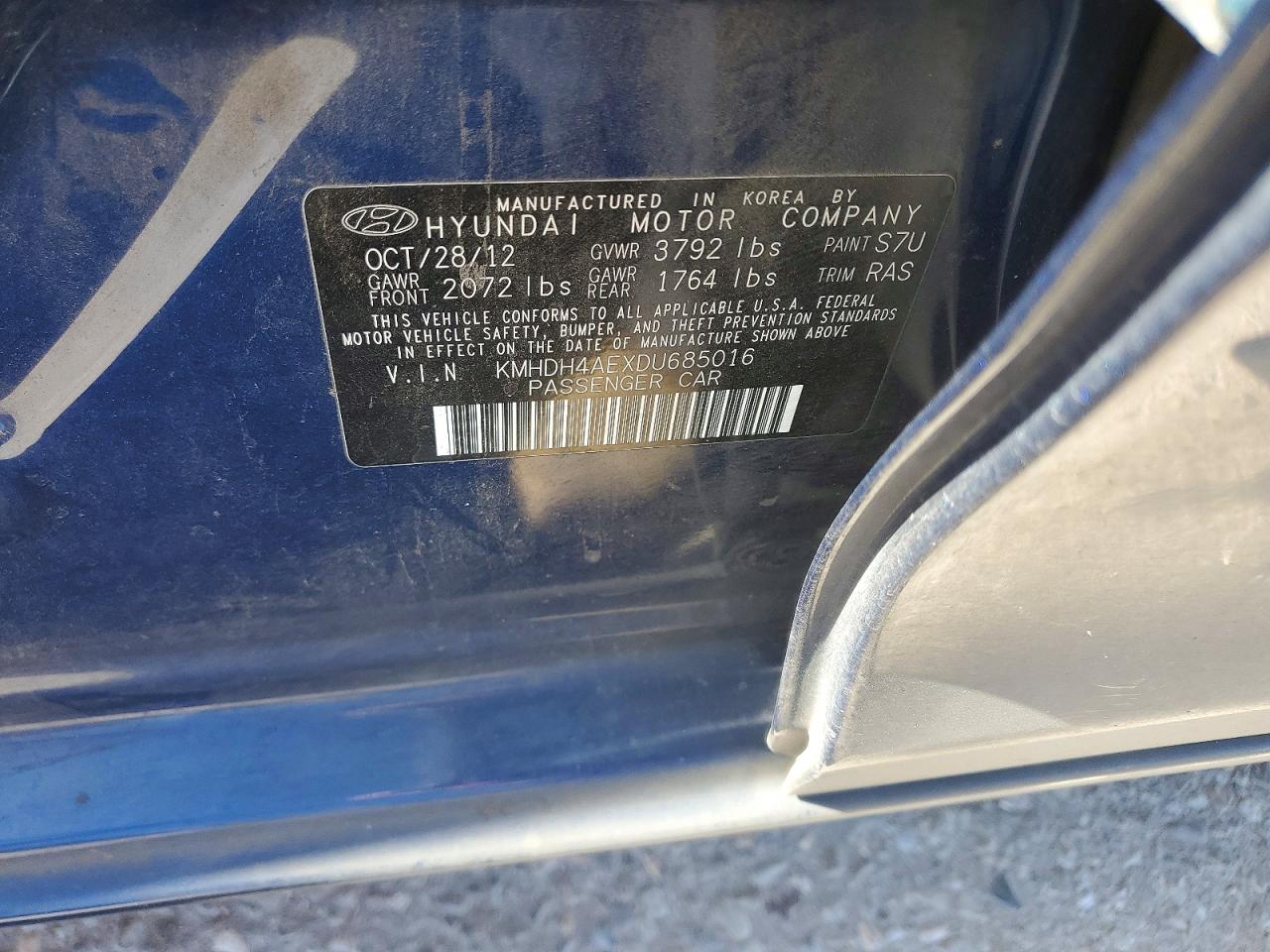 2013 HYUNDAI ELANTRA