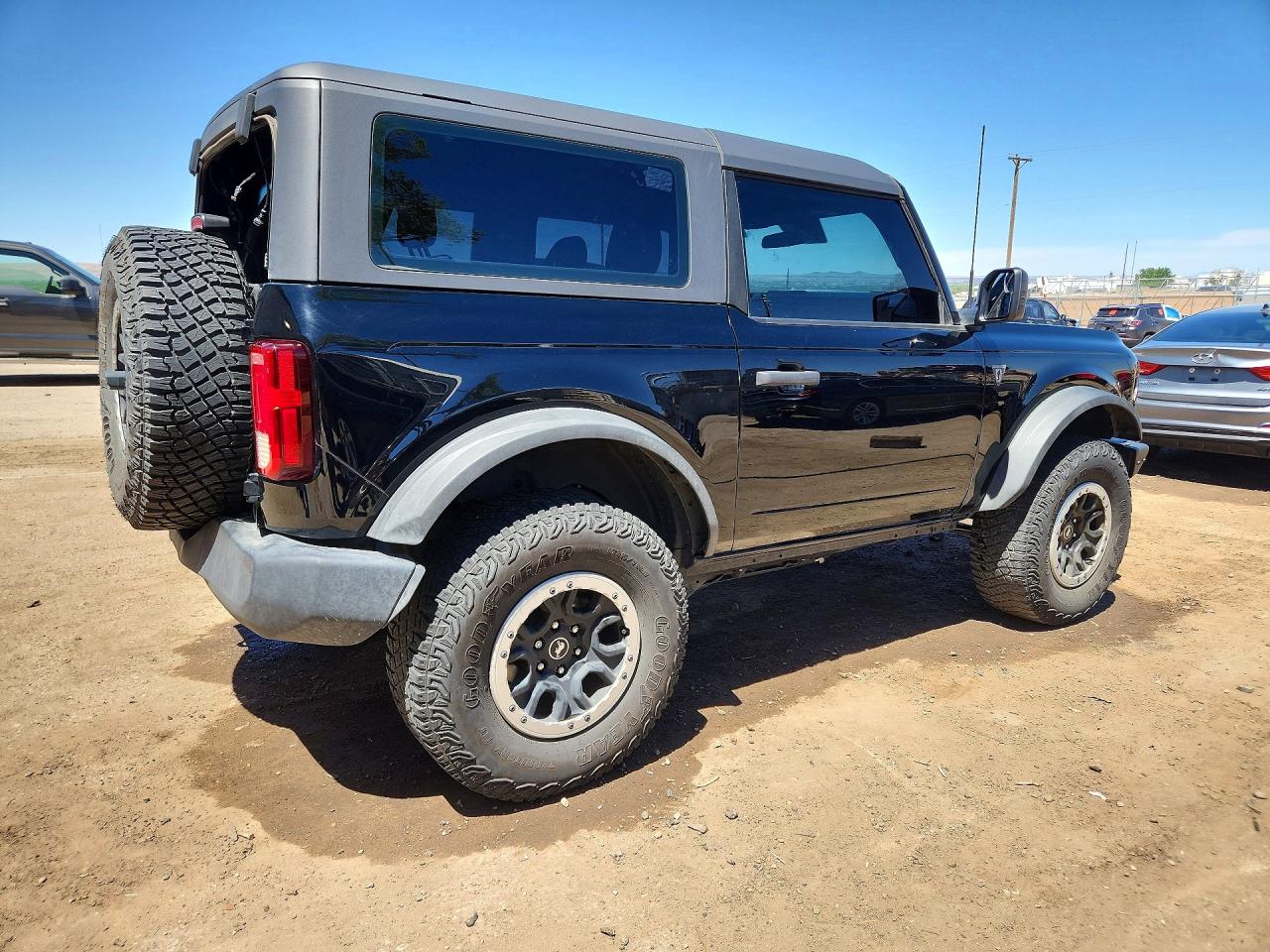 2022 FORD BRONCO