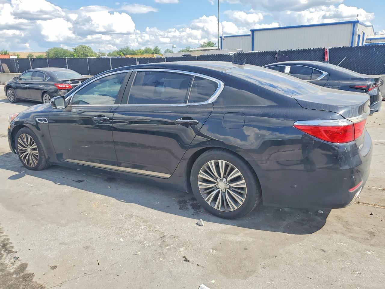 2016 KIA K900