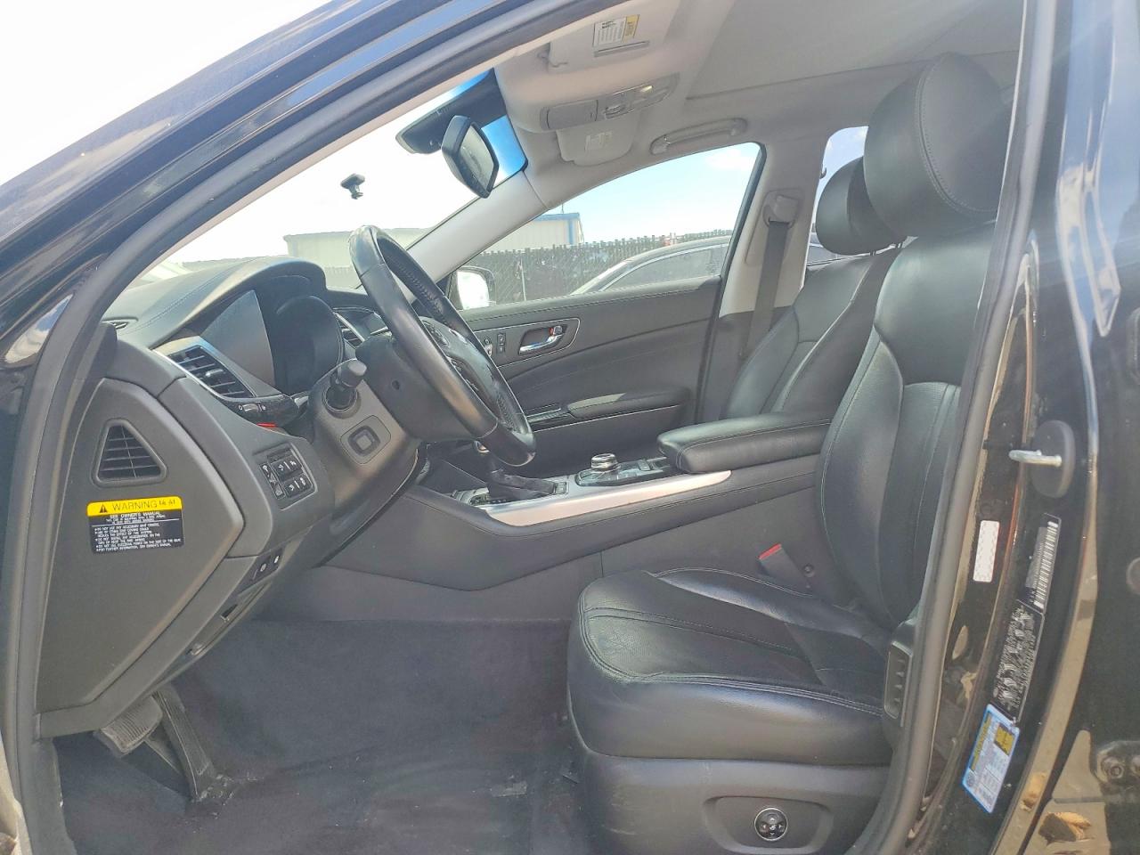 2016 KIA K900