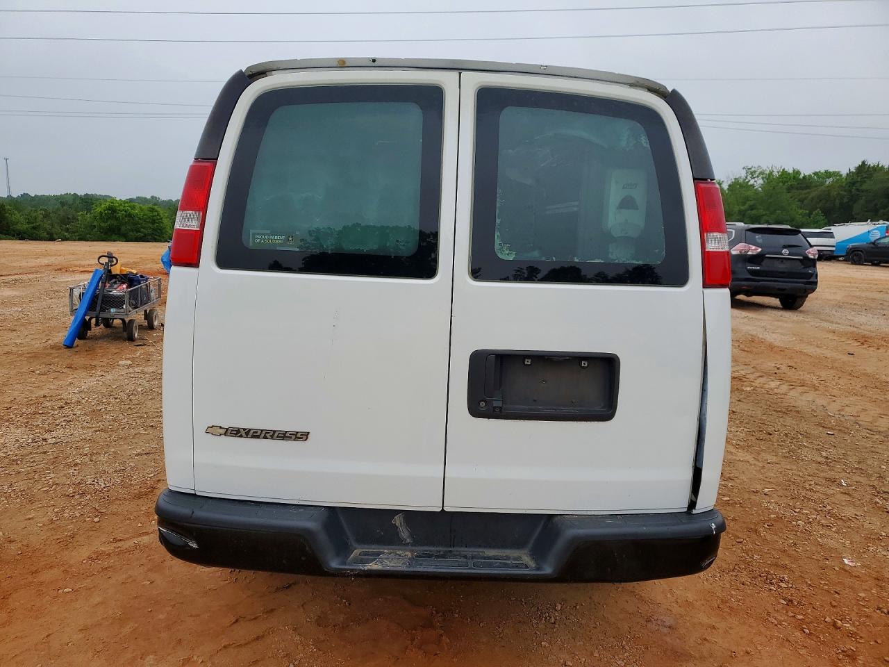 2019 CHEVROLET EXPRESS