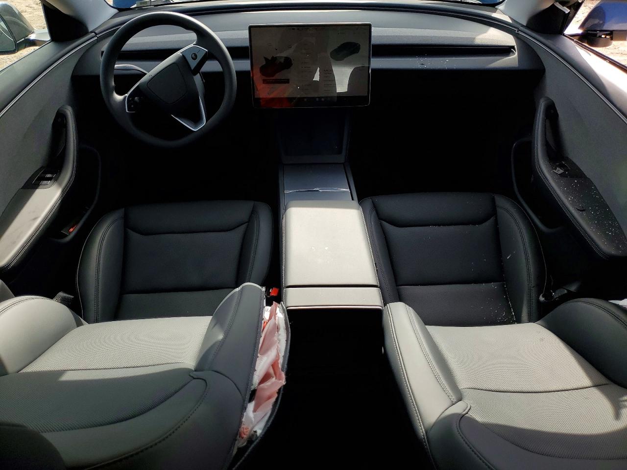 2026 TESLA MODEL 3