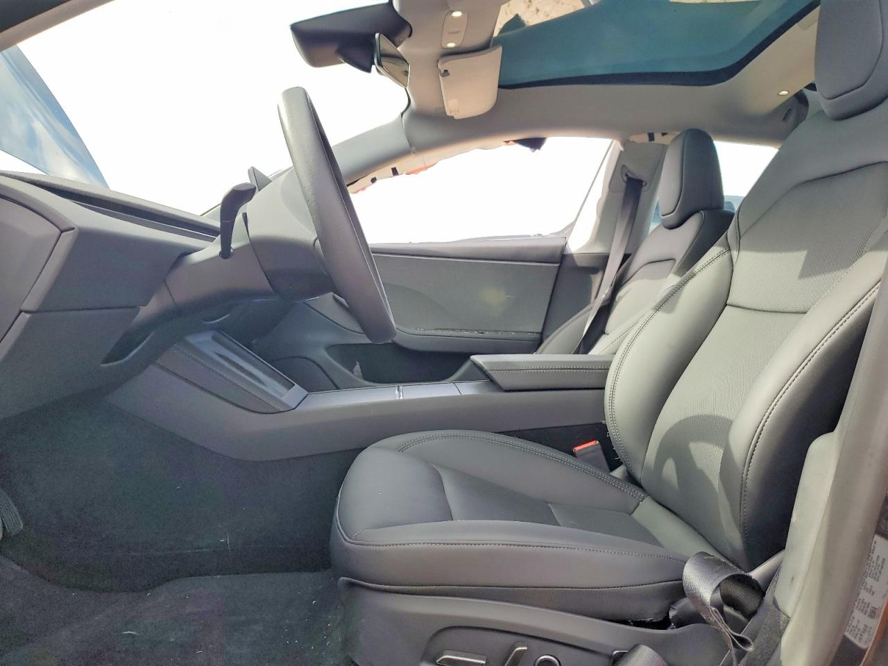 2026 TESLA MODEL 3