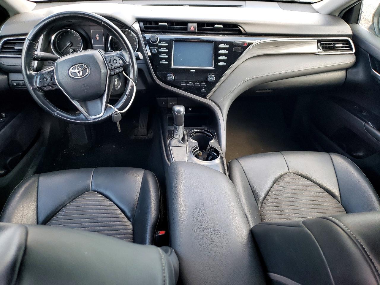 2020 TOYOTA CAMRY
