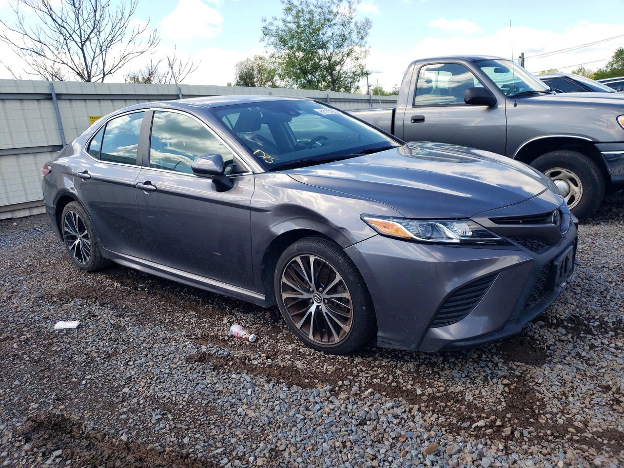2020 TOYOTA CAMRY