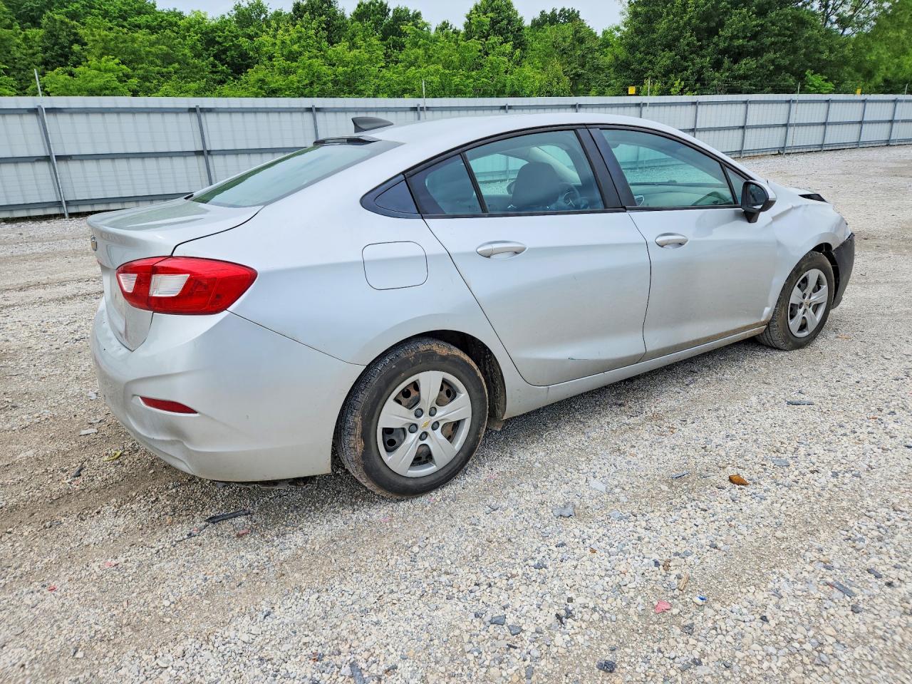 2016 CHEVROLET CRUZE