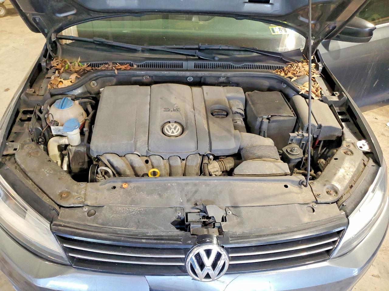 2012 VOLKSWAGEN JETTA