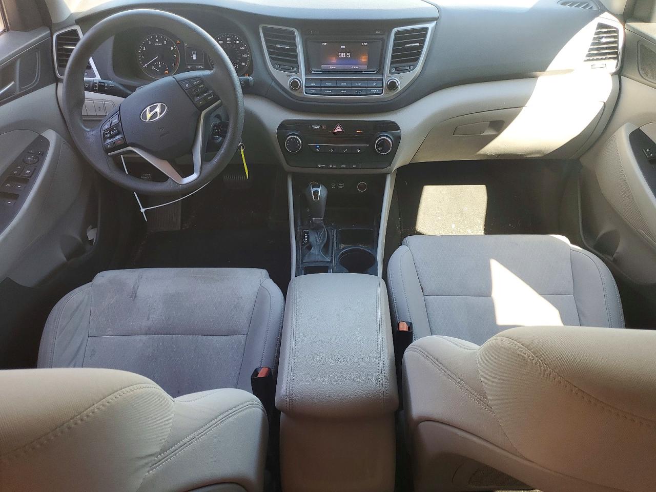 2017 HYUNDAI TUCSON