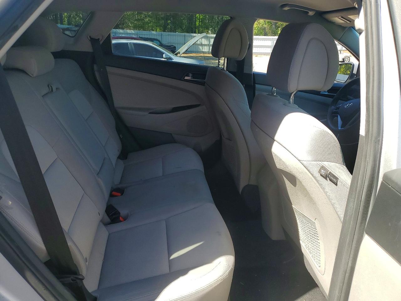 2017 HYUNDAI TUCSON
