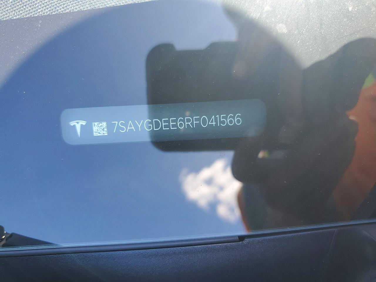 2024 TESLA MODEL Y