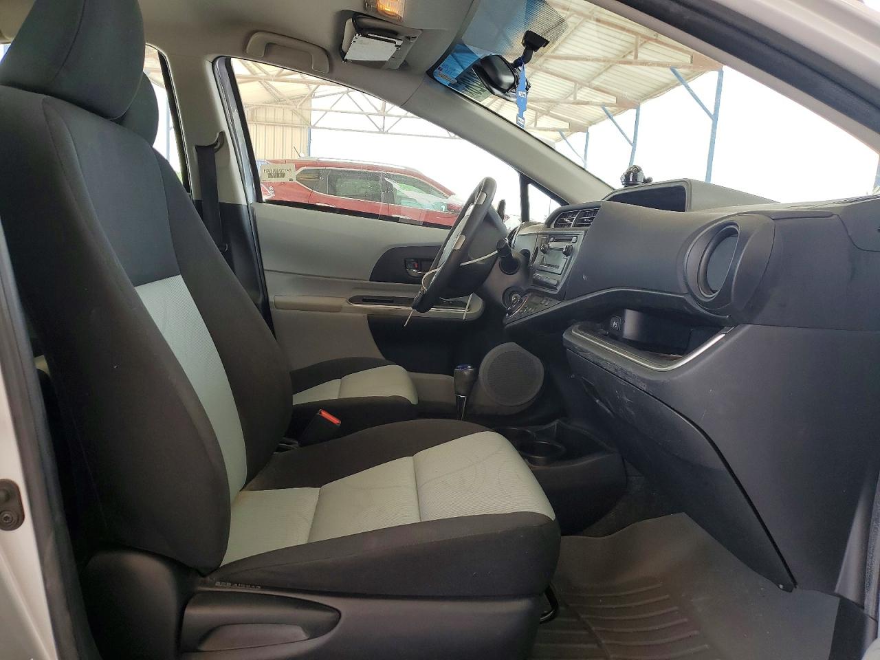 2014 TOYOTA PRIUS