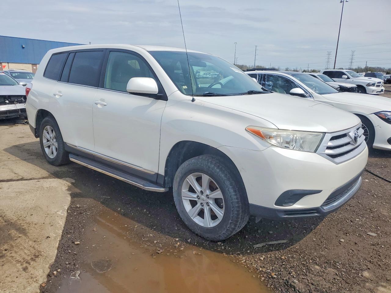 2012 TOYOTA HIGHLANDER