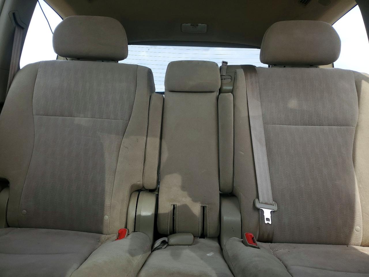2012 TOYOTA HIGHLANDER