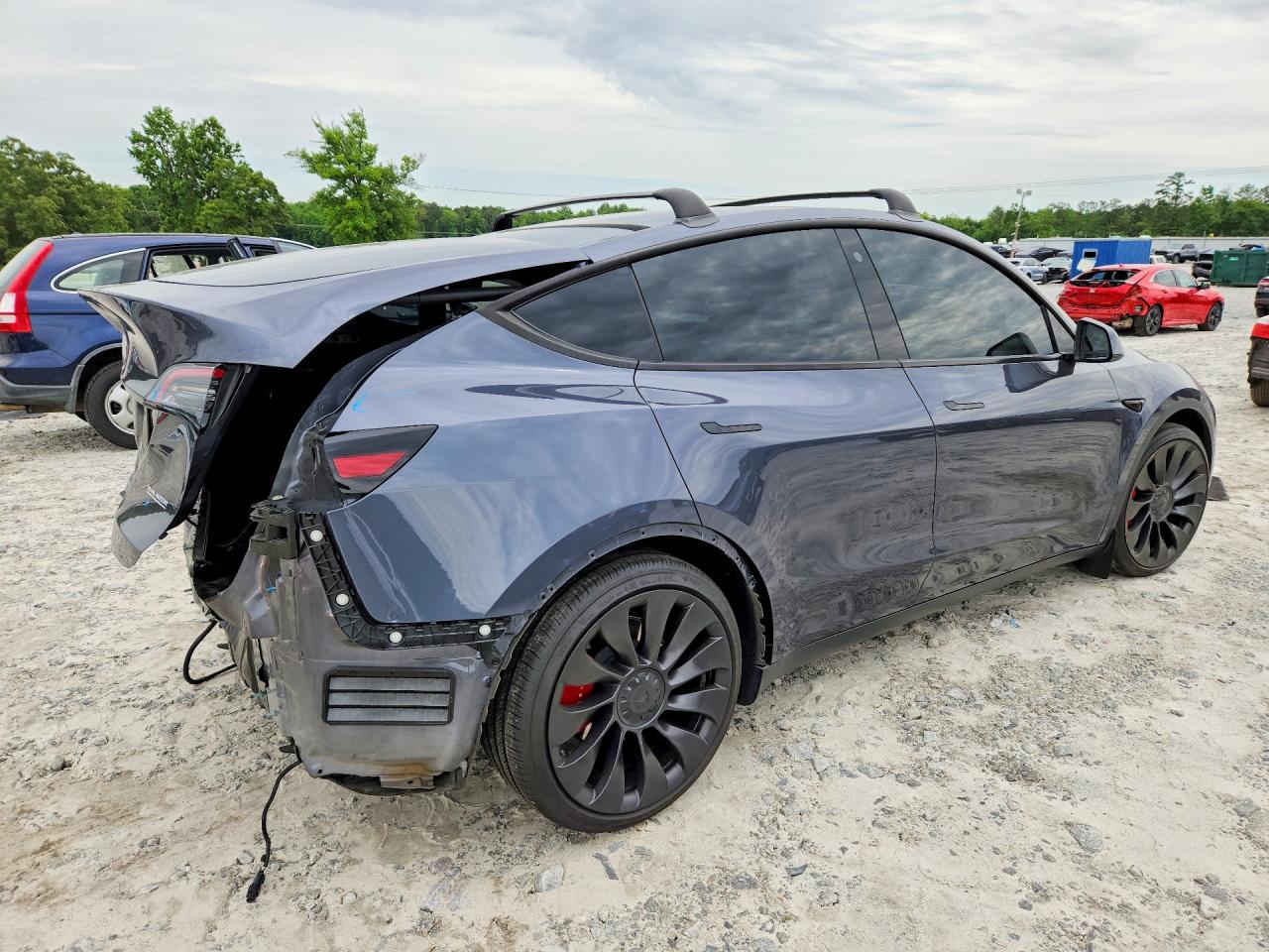 2023 TESLA MODEL Y