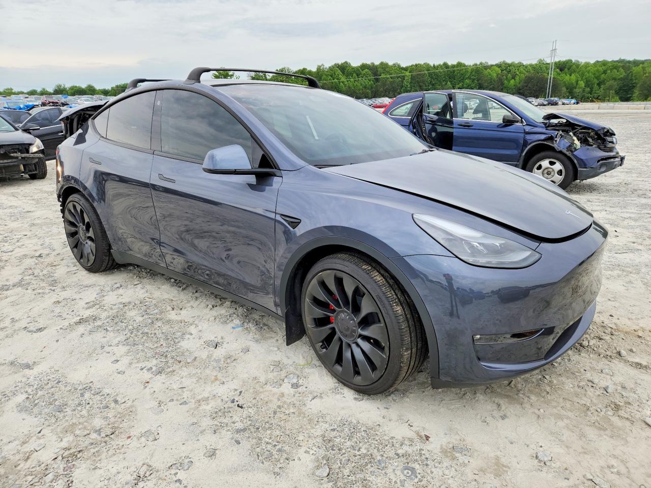 2023 TESLA MODEL Y