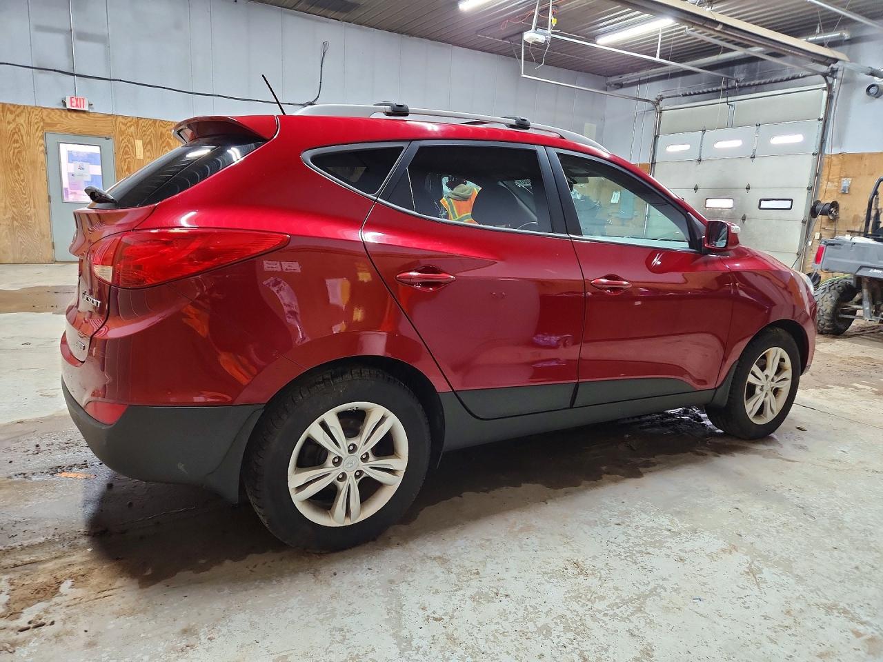 2012 HYUNDAI TUCSON