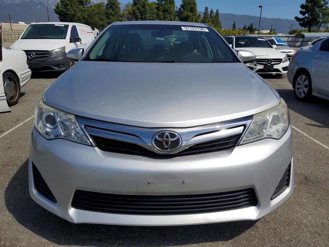 2014 TOYOTA CAMRY