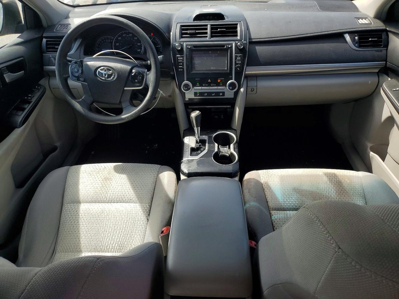 2014 TOYOTA CAMRY